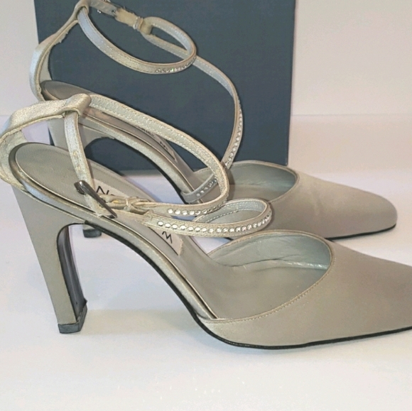 Nathalie M Diamond Ankle Strap Satin Heels Gray 6 - Picture 10 of 16